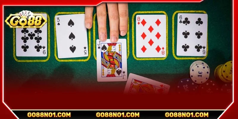 Cược bài lá Poker là lựa chọn yêu thích của nhiều tay chơi